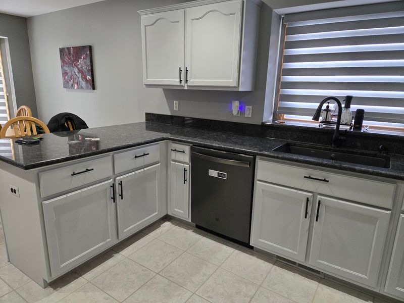 Kitchen And Cabinet Refinishing