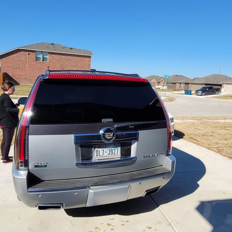 Full & Partial Vehicle Wrap