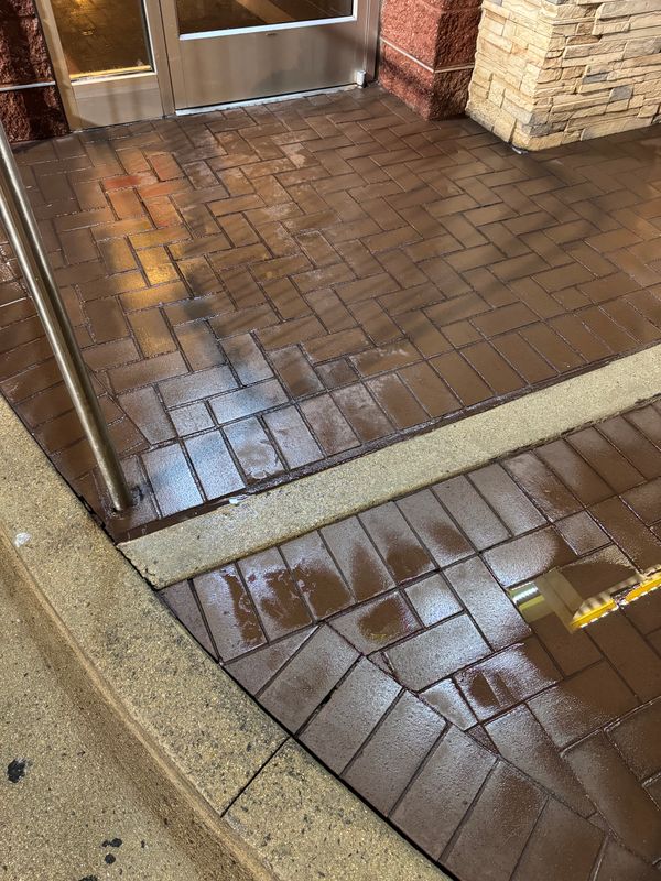 Driveway and Sidewalk Cleaning