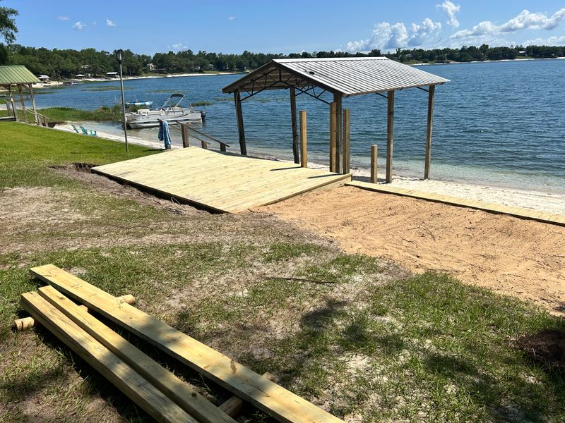 Seawall/ Retaining wall