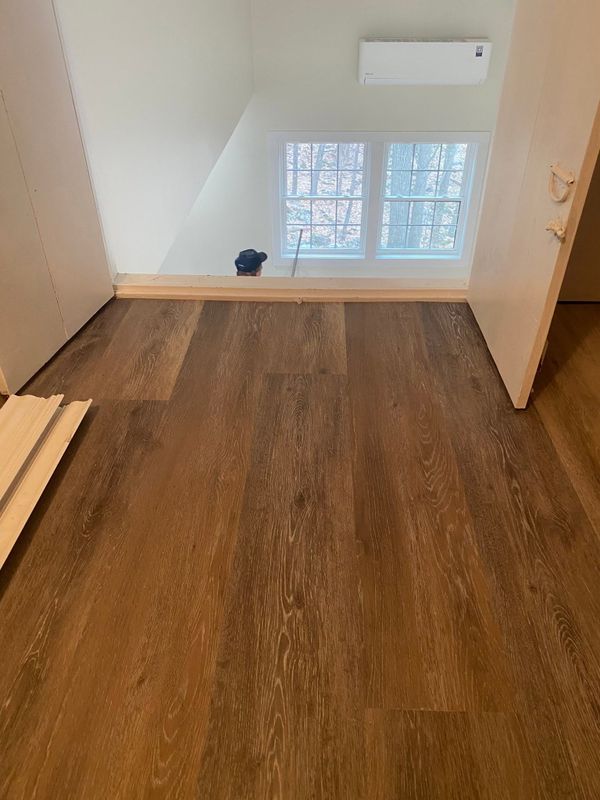 Vinyl and Laminate Flooring