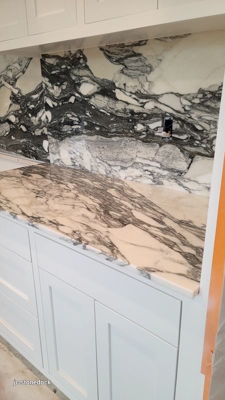 Countertop installations 