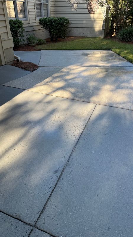 Deck & Patio Cleaning