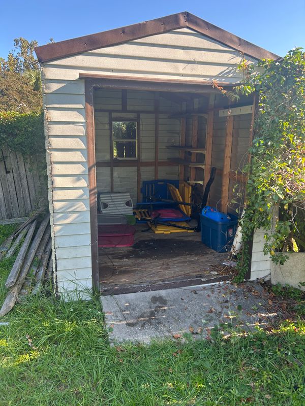 Effortless Clutter-Free Solutions with Stack's JUNK Removal