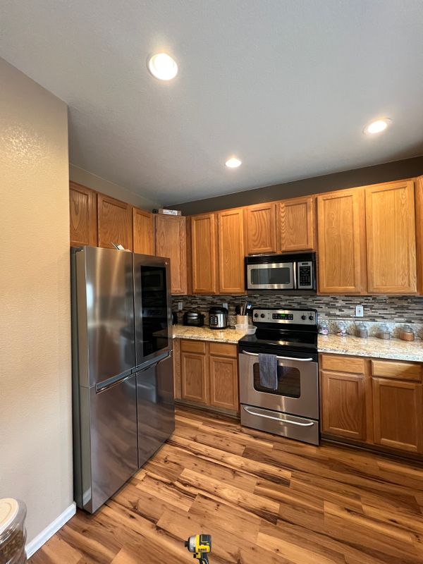 Kitchen Cabinet Refinishing service