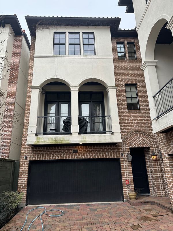 Houston Shine: Transforming Braeswood Place with Expert Softwash and Patio Renewal