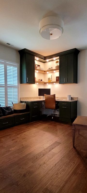  Custom Home Offices