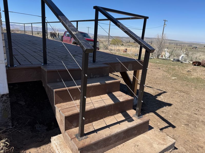 Custom decks & handrails