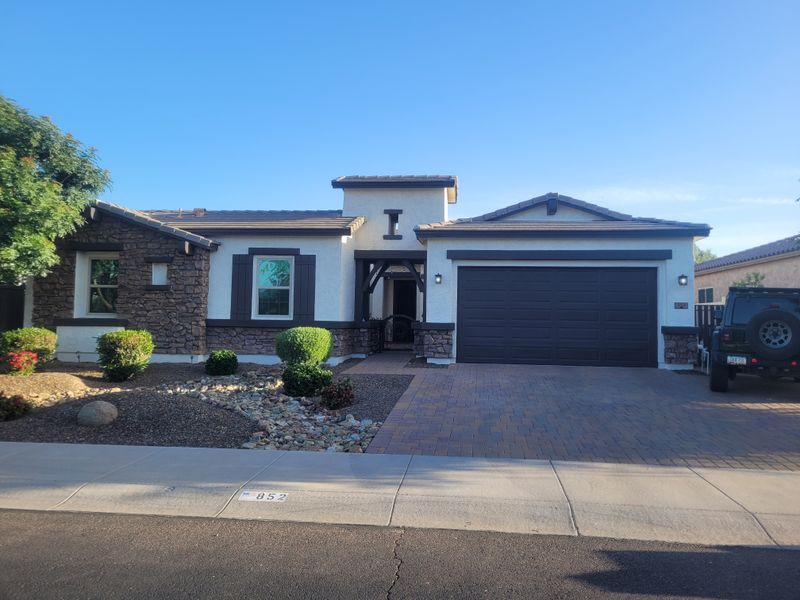 Transform Your Home's Curb Appeal with Mr Painting Houses LLC