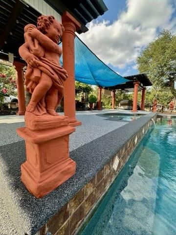 Rubber Stone Overlay