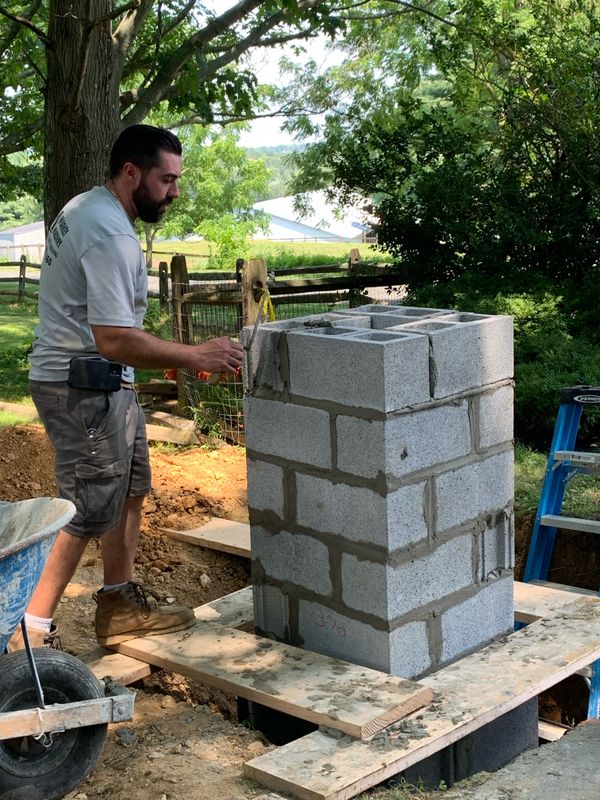 Stone work/stone veneer 