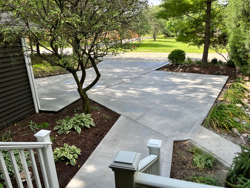 Concrete Driveway Replacement