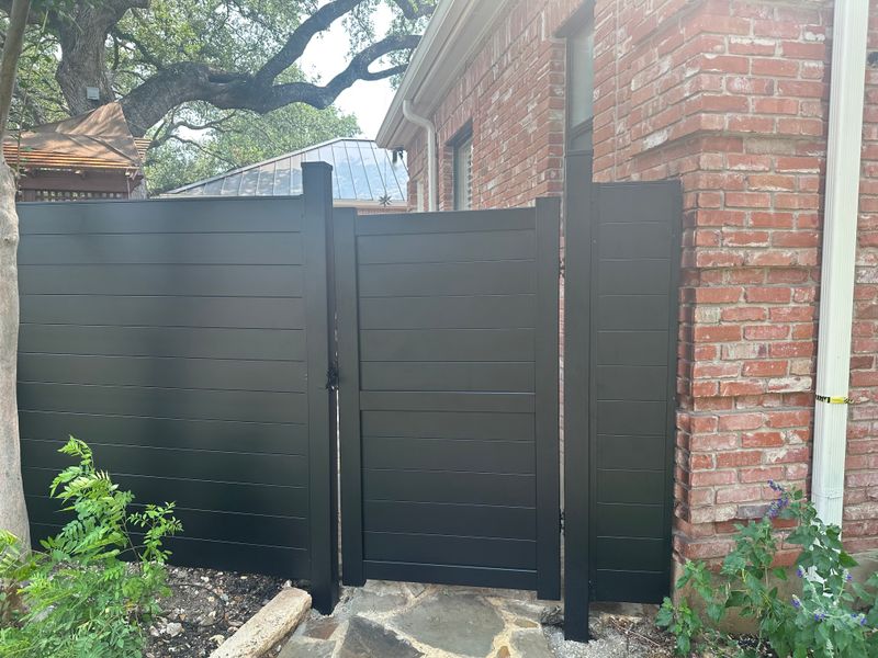 Sleek Fence 