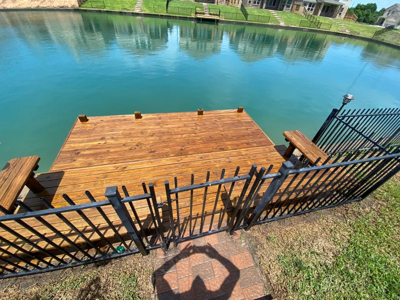 Fence & Deck Cleaning