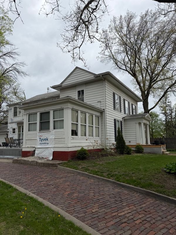 Roof Installation & Replacement
