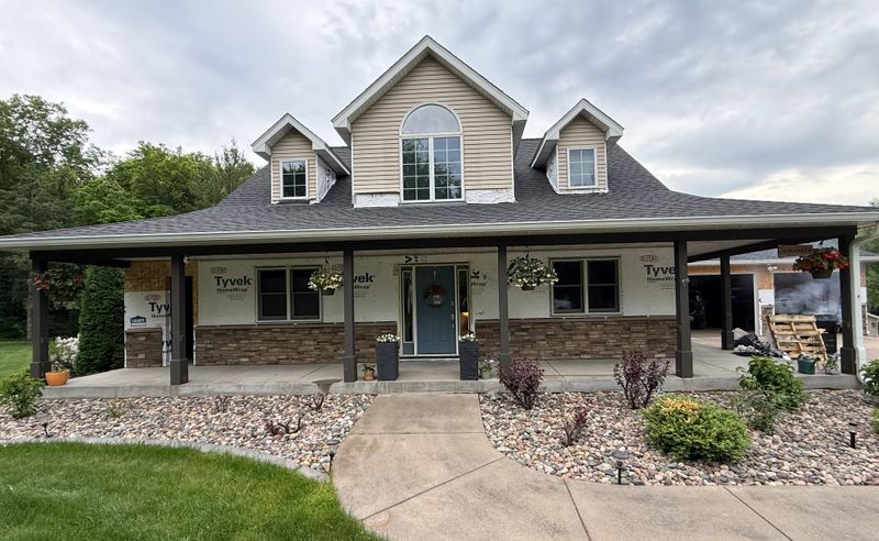Exterior Stone Veneer