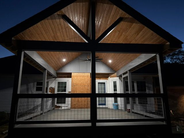 Sun Room and Screen Room builds