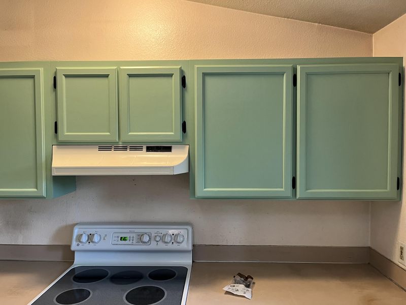 Kitchen and Cabinet Refinishing gallery