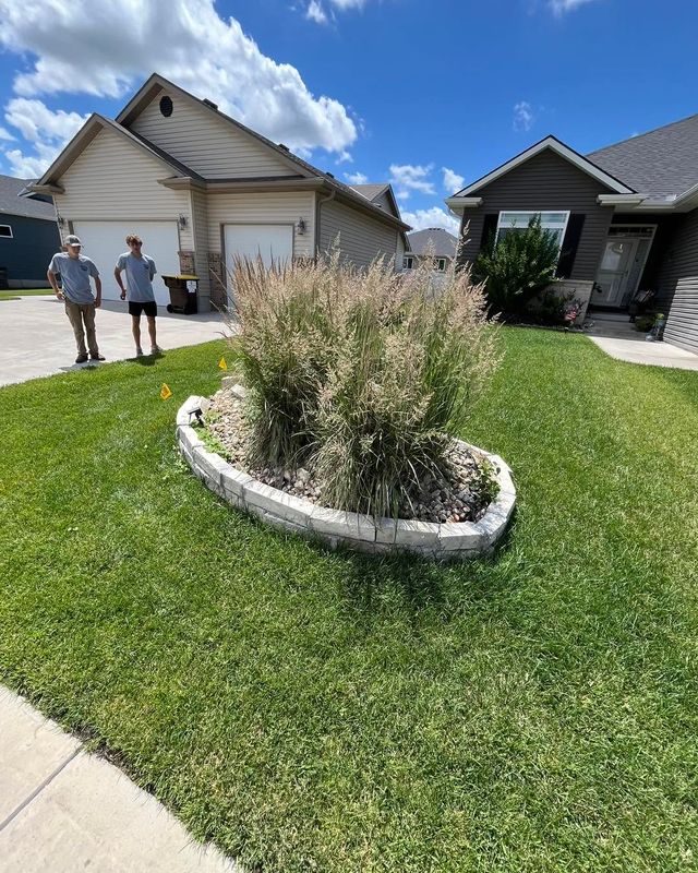 Landscape Bed Installation and Renovation