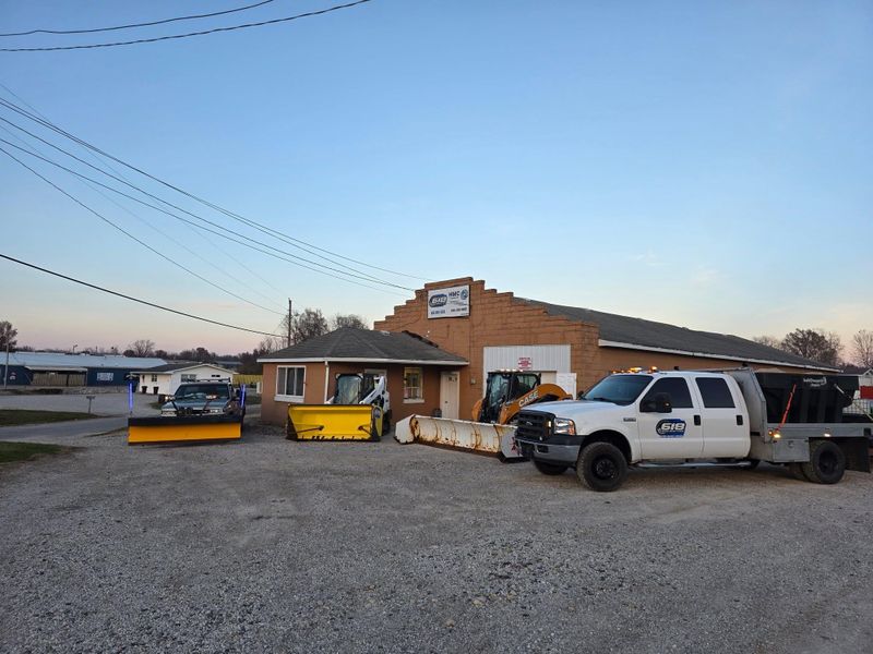 Commercial Snow Removal & Salting