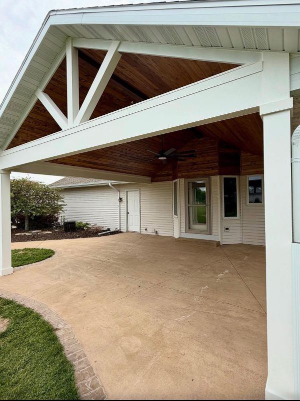 Porch Cover Building