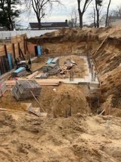 Base / Footing Foundation