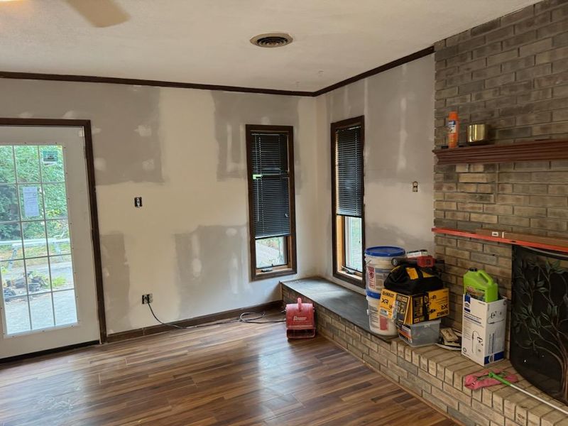 Carbondale Roof Leak repair and Drywall installation