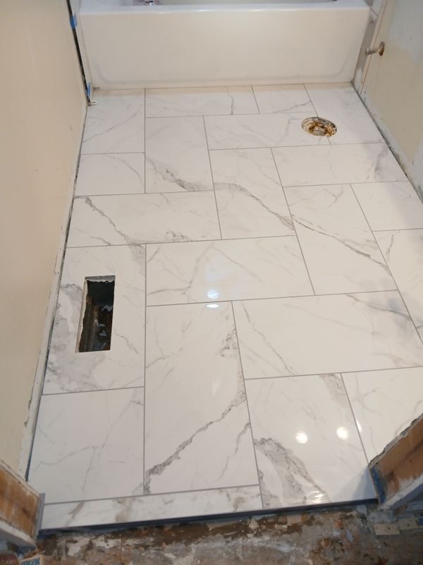 Makanda master and full bath