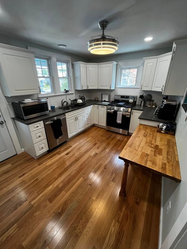 Kitchen Backsplash Installation