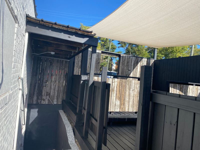 Deck and Fence Staining gallery