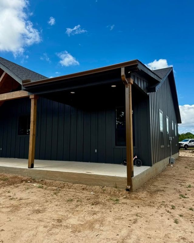 Seamless Gutter Installation
