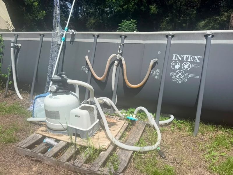 Regular Pool Cleaning