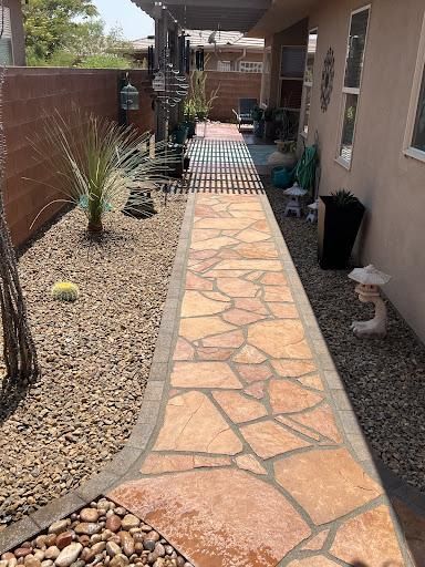 Mulch Installation