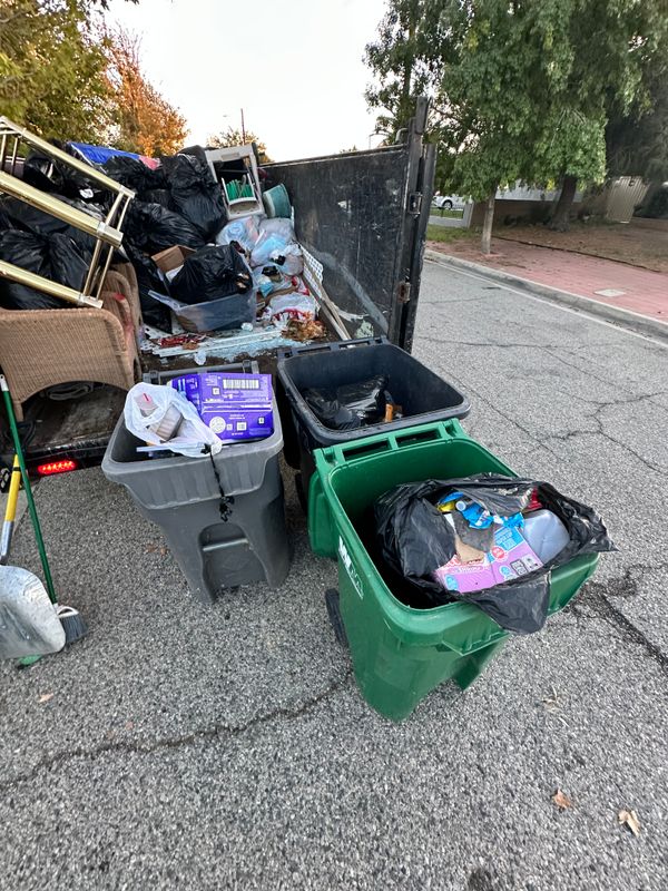 Trash removal Palmdale CA
