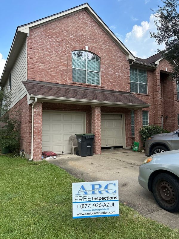 Elevating Curb Appeal with a Stunning Roof Transformation in Pearland, TX