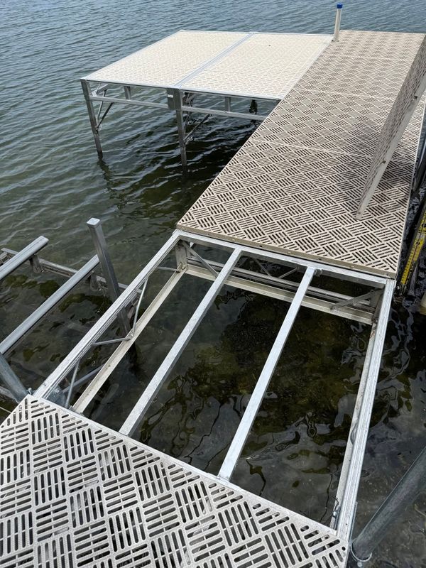 Dock/Boatlift Repair