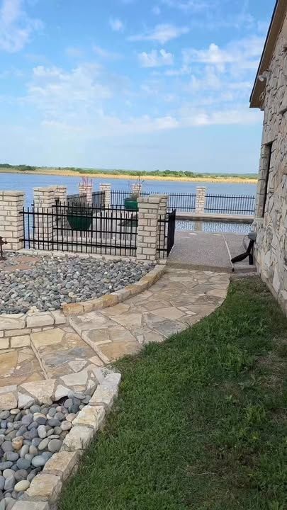 Gate Installation and Repair