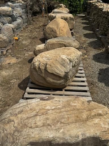 Accent Boulders