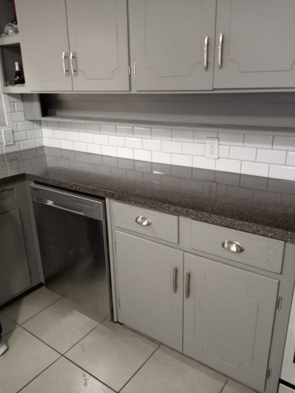 Kitchen Backsplash Installation