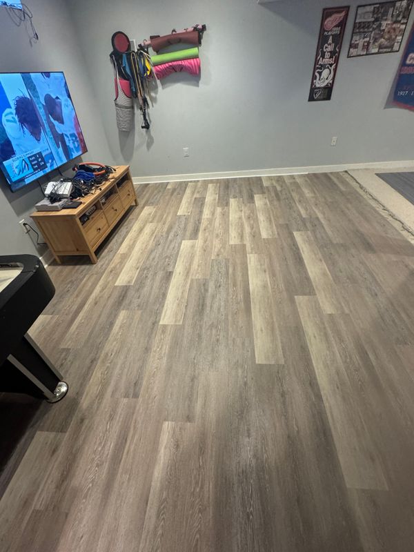 LVP (Luxury vinyl plank) Flooring