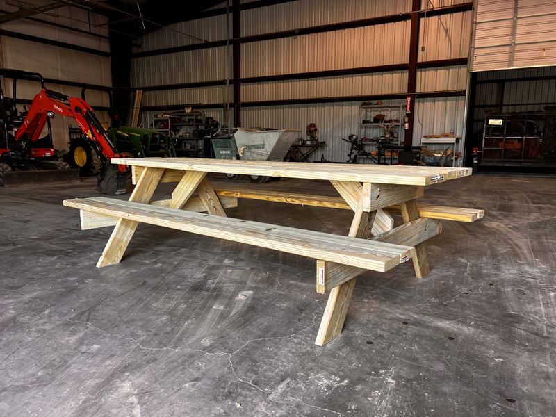 Picnic Tables & Woodwork
