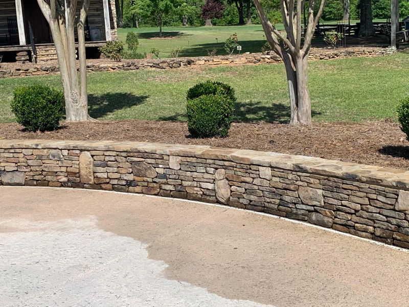Driveway and Sidewalk Cleaning