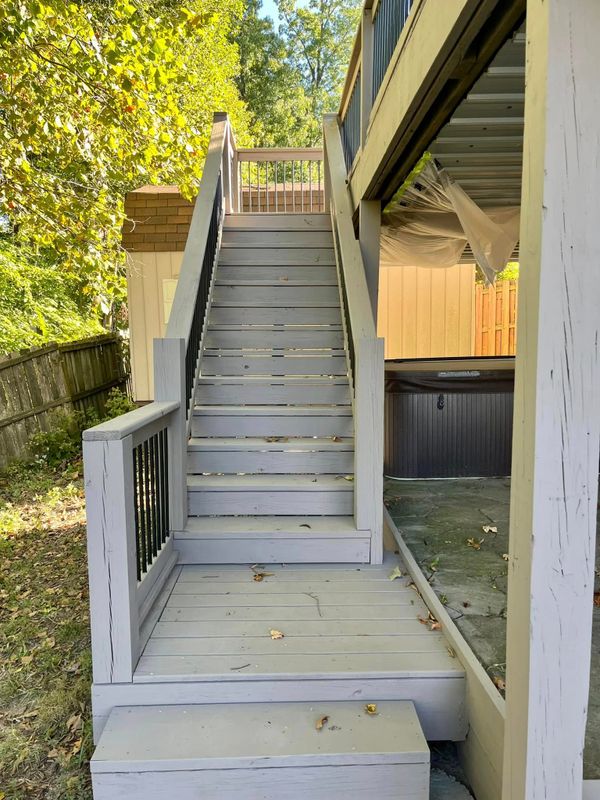 Deck and Fence Staining