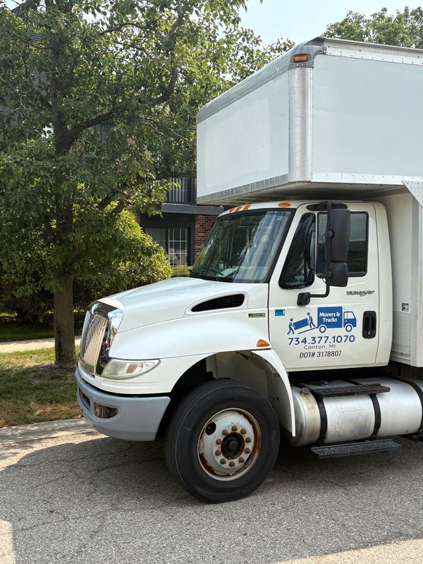 Efficient Apartment Moving with Movers & Trucks Inc.