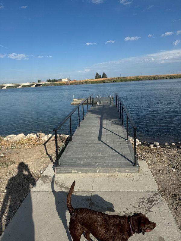 Custom decks & handrails