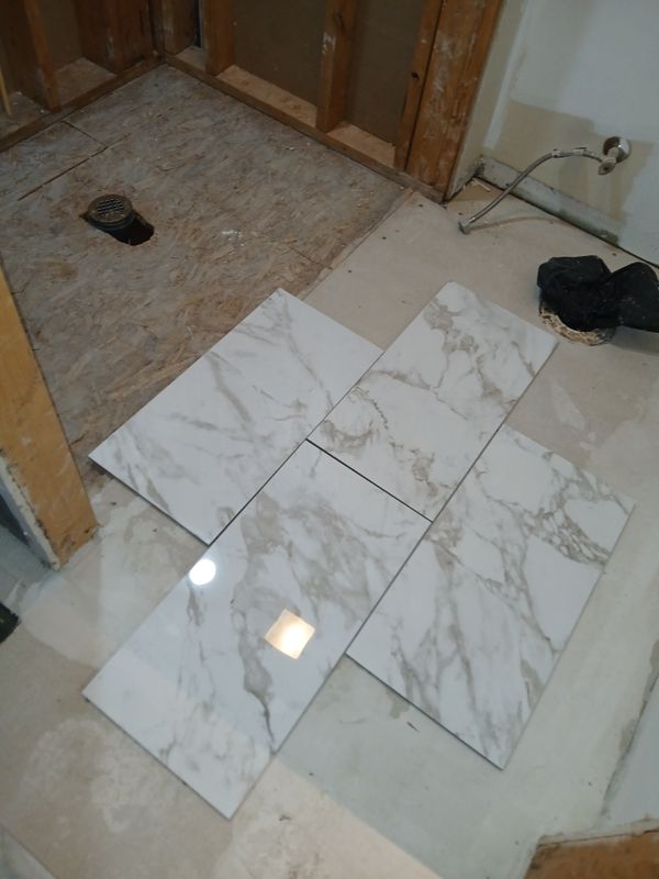 Makanda master and full bath