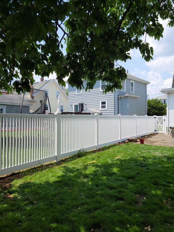 Vinyl Fences