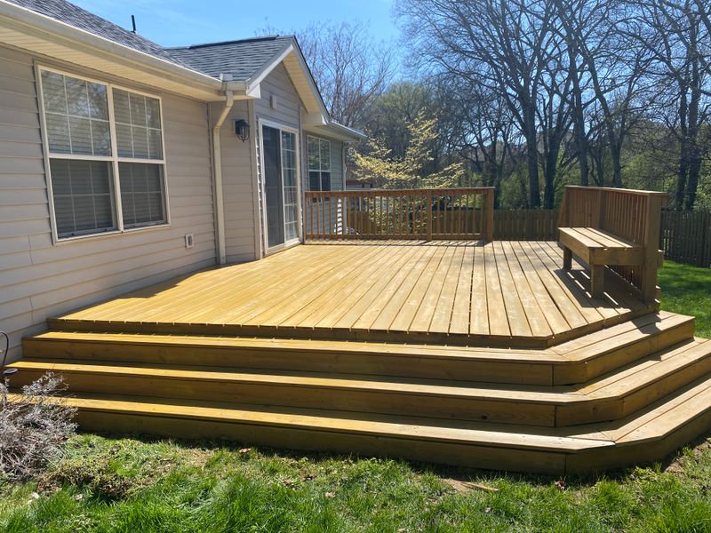 Deck and Fence Staining gallery