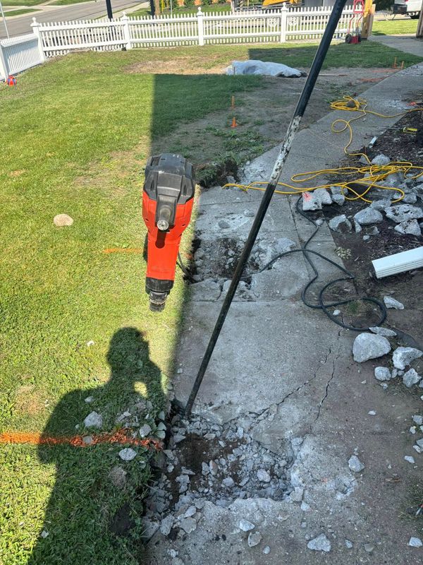 Postholes
