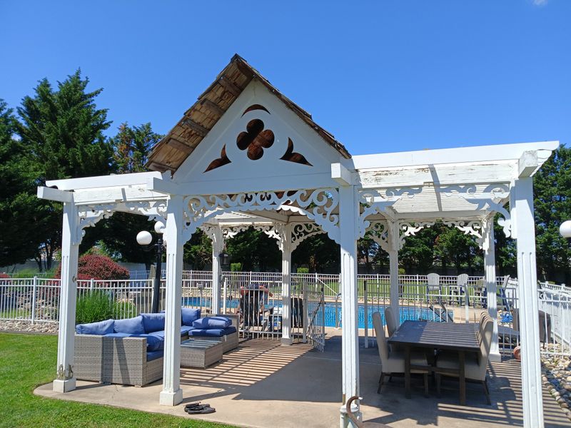 Outdoor Living Spaces